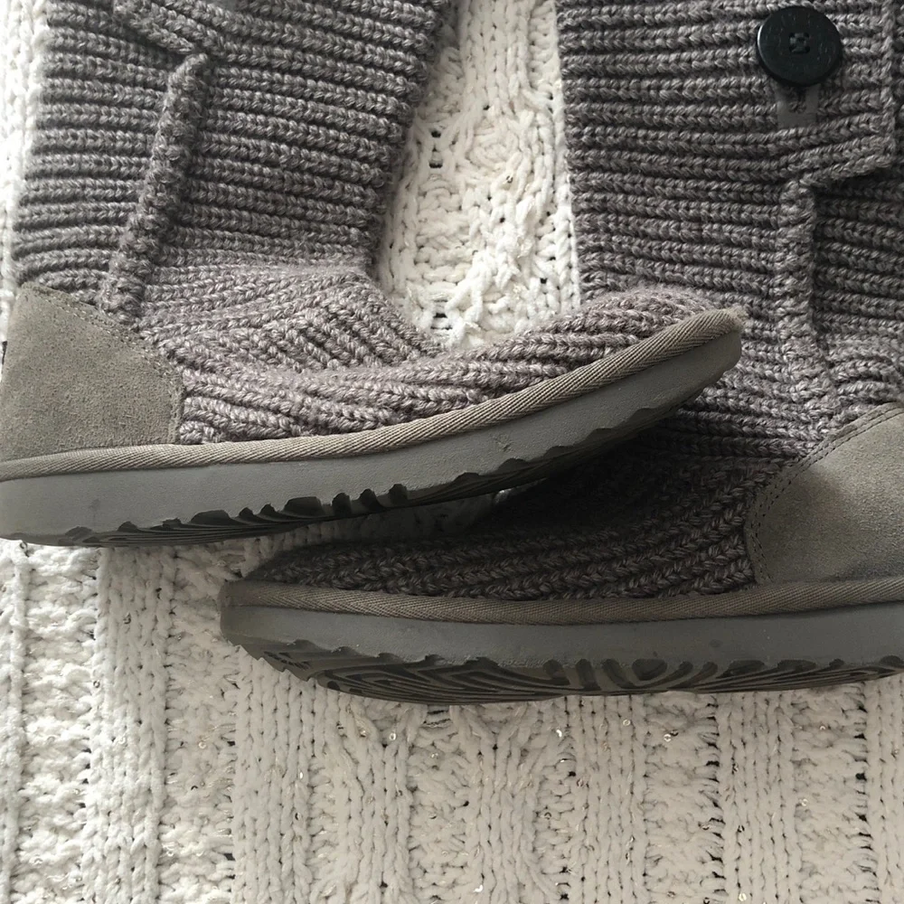 UGG Kids Knit Button Mid-Calf Boots in Gray
